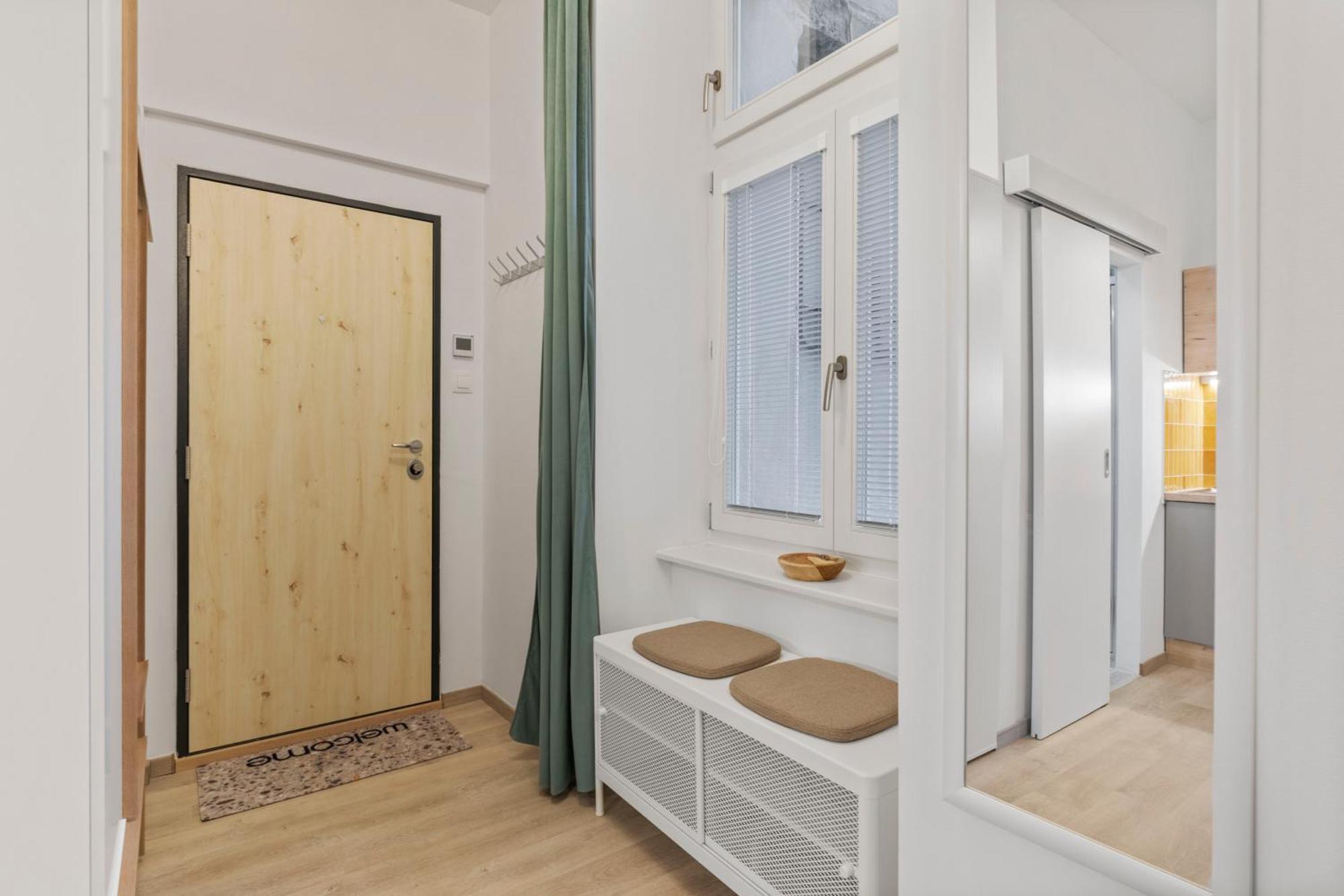 Garden Haven Studio In Old Town Bratislava Exteriér fotografie